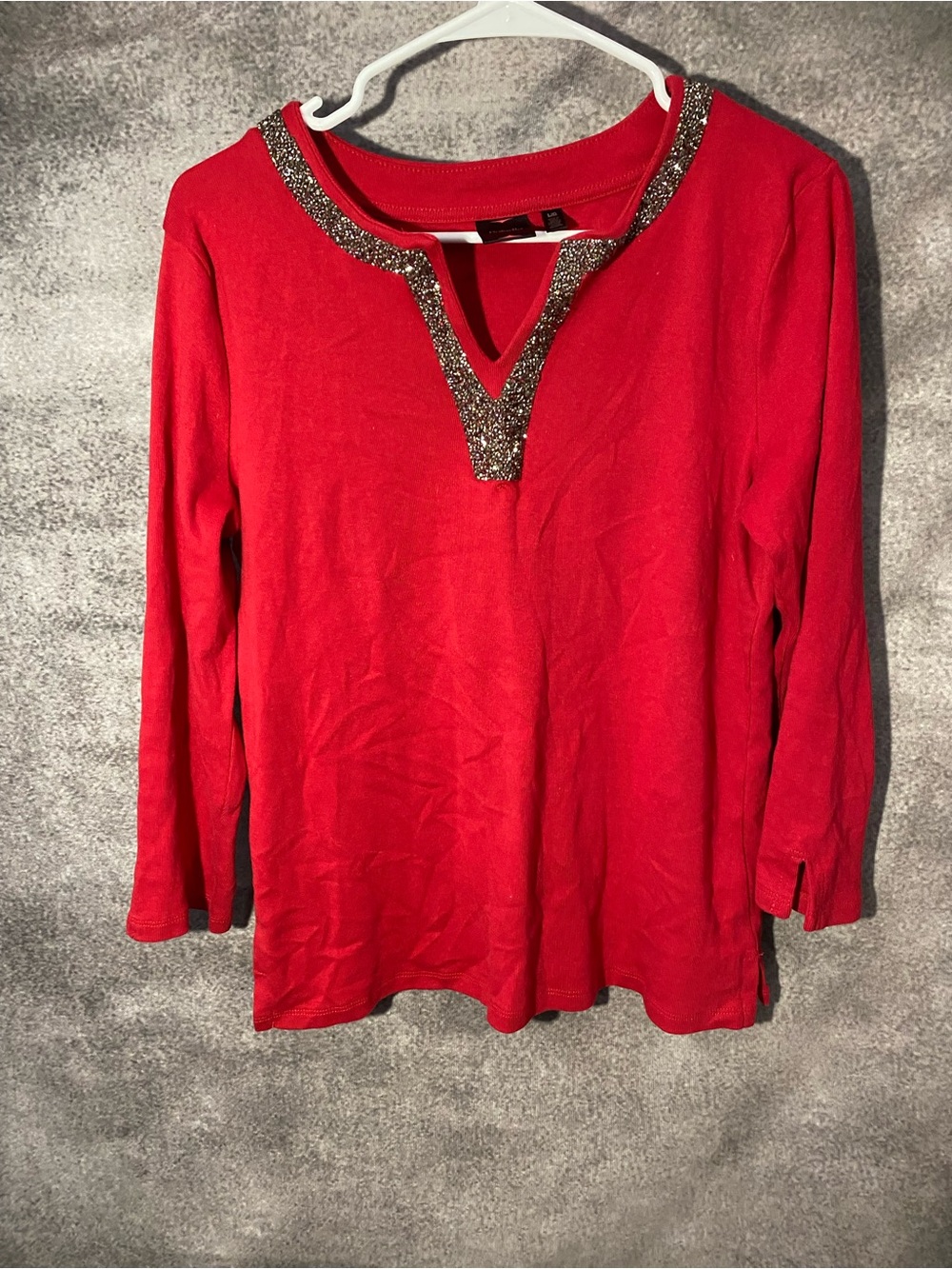 Rafaella Red Embellished Split Neck Pullover Top Women’s Size L 3/4 Sleeve Knit